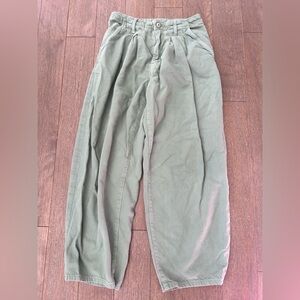 MOTHER the pleated chute prep flood‎ whoops-a-daisy pants size 25